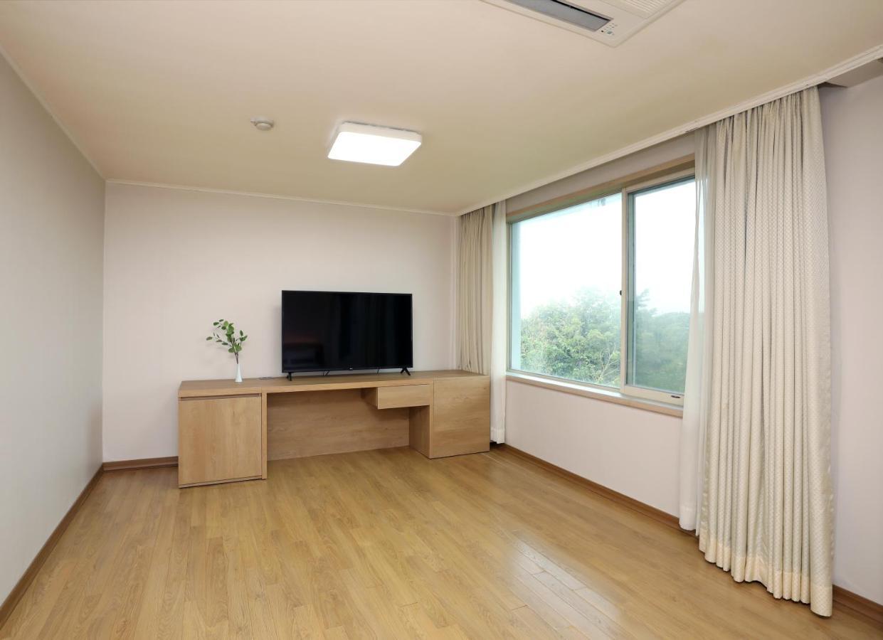 Bloom Hotel Čedžu Exteriér fotografie